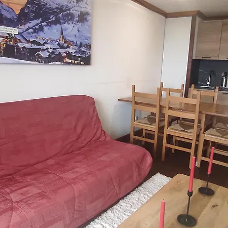 6 Personnes A Super Avec Parking Et Piscine - Fr-1-814-161