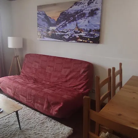 Apartment 6 Personnes A Super Avec Parking Et Piscine - Fr-1-814-161 Besse-et-Saint-Anastaise