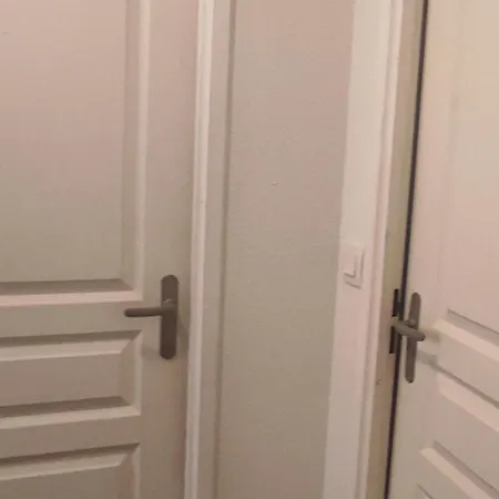Apartmán 6 Personnes A Super Avec Parking Et Piscine - Fr-1-814-161 *