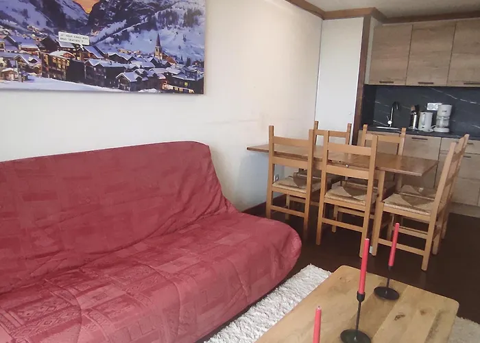 6 Personnes A Super Avec Parking Et Piscine - Fr-1-814-161