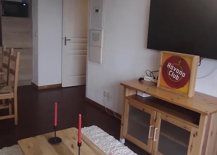 6 Personnes A Super Avec Parking Et Piscine - Fr-1-814-161 Apartment